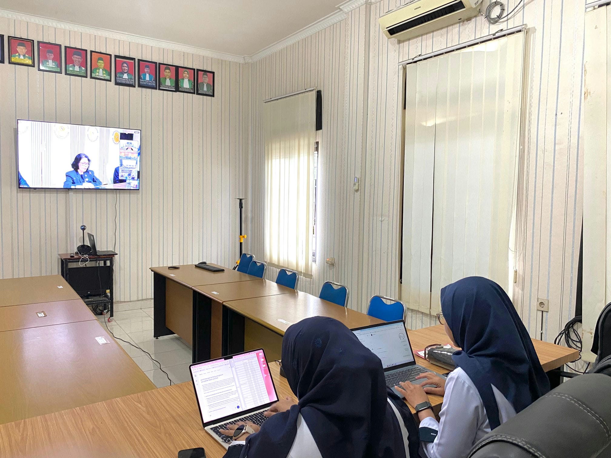 senin 29 sept zoom hakim perempuan 2